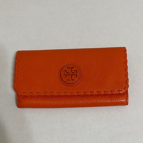 Tory Burch Bold Orange Leather Wallet - Picture 9 of 9